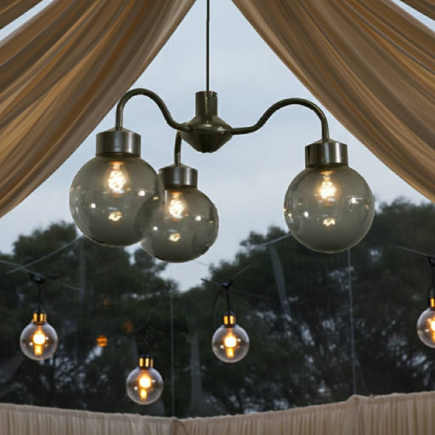 Lysekrone 3 Kupler Sort.