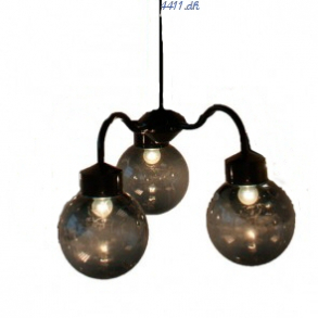 Lysekrone 3 kupler sort.